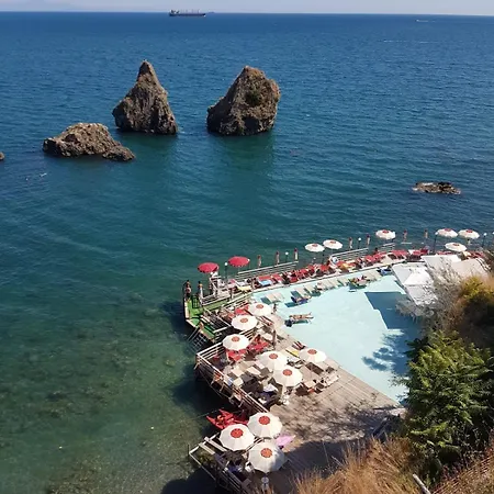 Smeralda Amalfi Coast Vietri sul Mare
